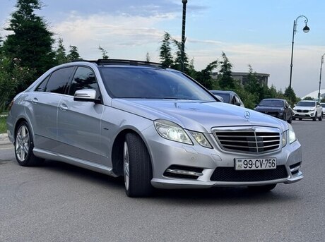 Mercedes E 250
