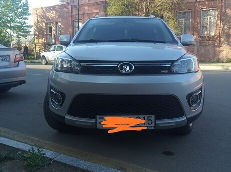 GWM (Great Wall Motor) Hover M2