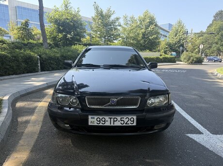 Volvo S40