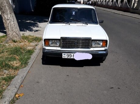 LADA (VAZ) 2107
