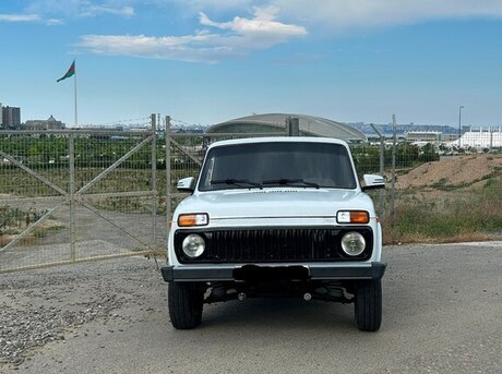 LADA (VAZ) Niva