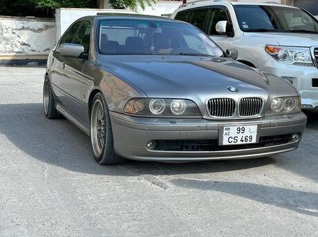 BMW 520
