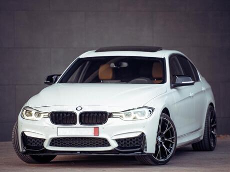 BMW 330