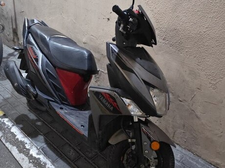 Yamaha Ray Z 115