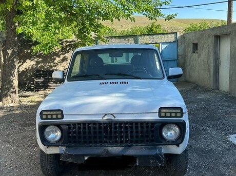 LADA (VAZ) Niva