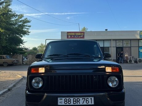 LADA (VAZ) Niva