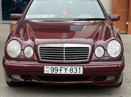 Mercedes E 320