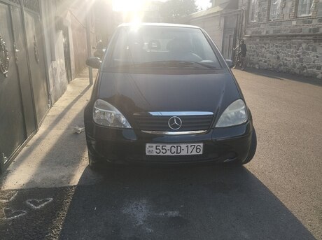 Mercedes A 140