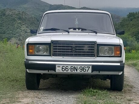 LADA (VAZ) 2107