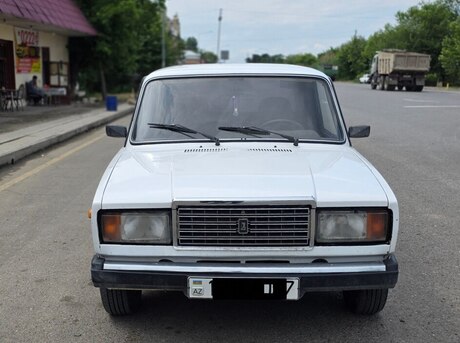 LADA (VAZ) 2107