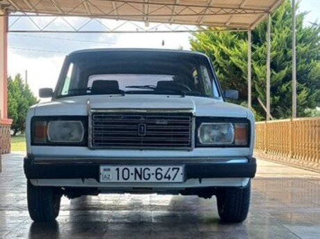 LADA (VAZ) 2107
