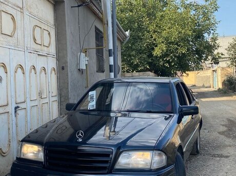 Mercedes C 220