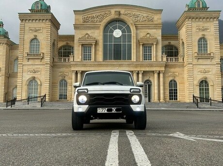 LADA (VAZ) Niva