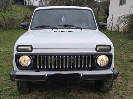 LADA (VAZ) Niva