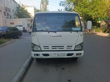 Isuzu NPR 66 P