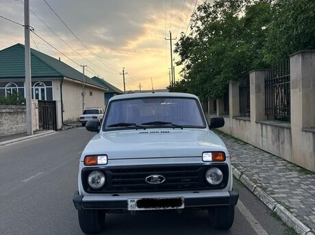 LADA (VAZ) Niva