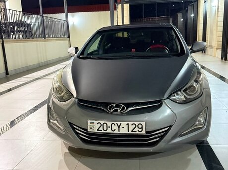Hyundai Elantra