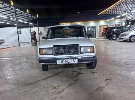 LADA (VAZ) 2107