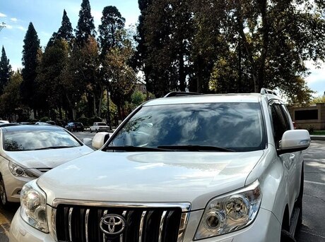 Toyota Land Cruiser Prado