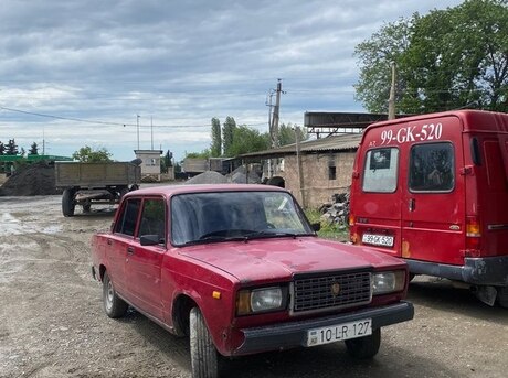 LADA (VAZ) 2107