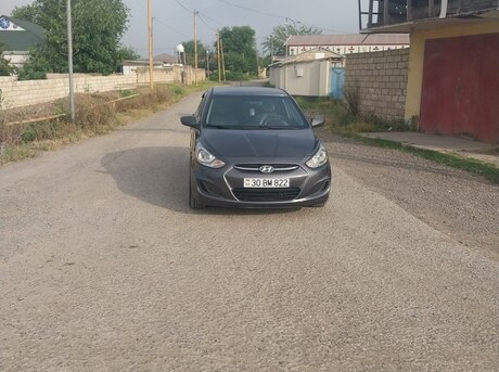Hyundai Accent