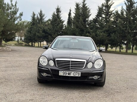 Mercedes E 220