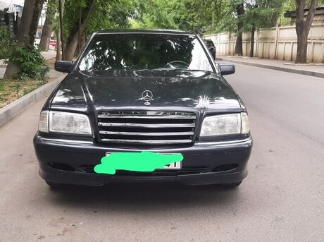 Mercedes C 220