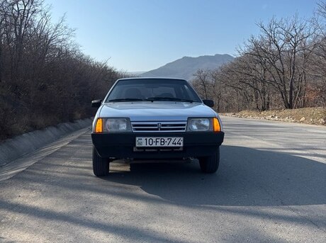 LADA (VAZ) 21099