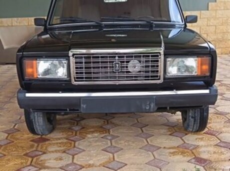 LADA (VAZ) 2107