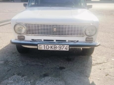 LADA (VAZ) 21011