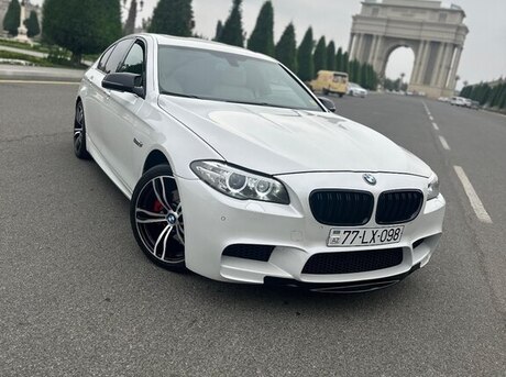 BMW 528