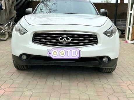 Infiniti FX35