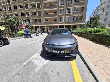 Changan Uni-V iDD