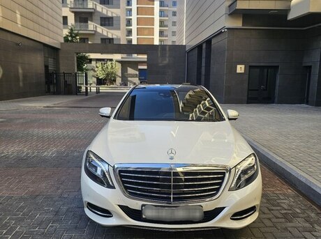 Mercedes S 400