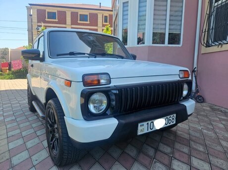 LADA (VAZ) Niva