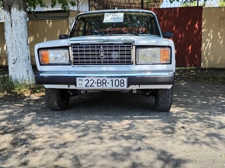 LADA (VAZ) 2107