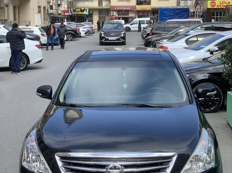 Nissan Teana