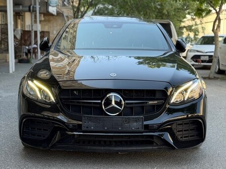 Mercedes E 300