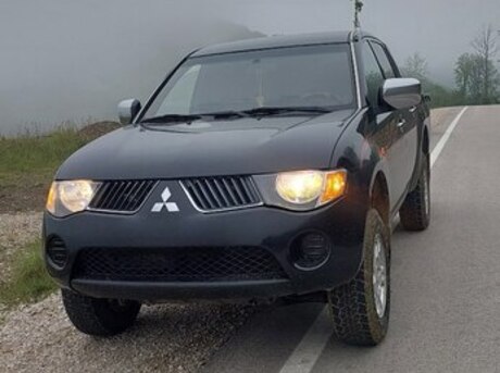 Mitsubishi L200