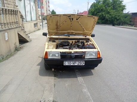 LADA (VAZ) 2109
