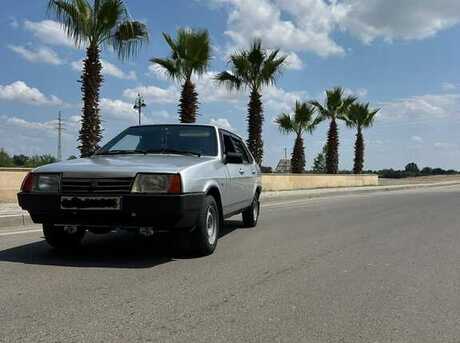 LADA (VAZ) 21099