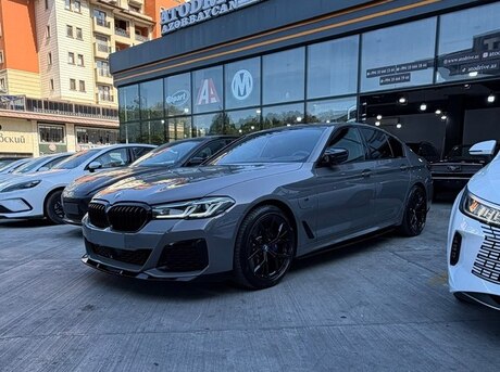 BMW 530e