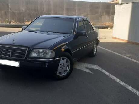 Mercedes C 220