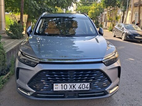 Baic X7