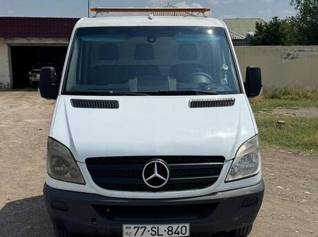 Mercedes Sprinter 311