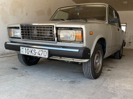 LADA (VAZ) 2107