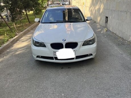 BMW 525