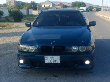 BMW 528
