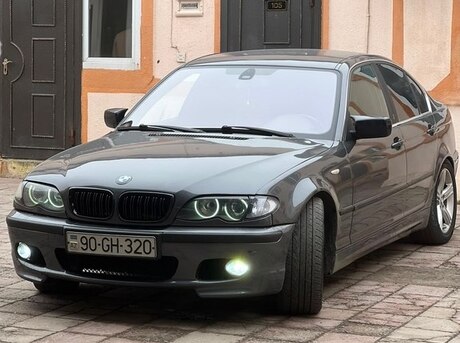 BMW 320