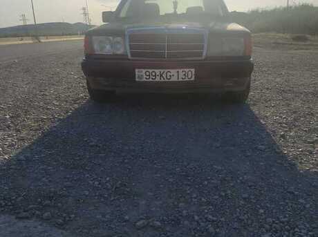 Mercedes 190